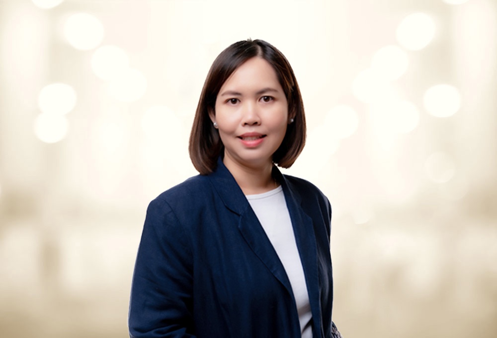 Mrs. Nutrinee Chinajitphan